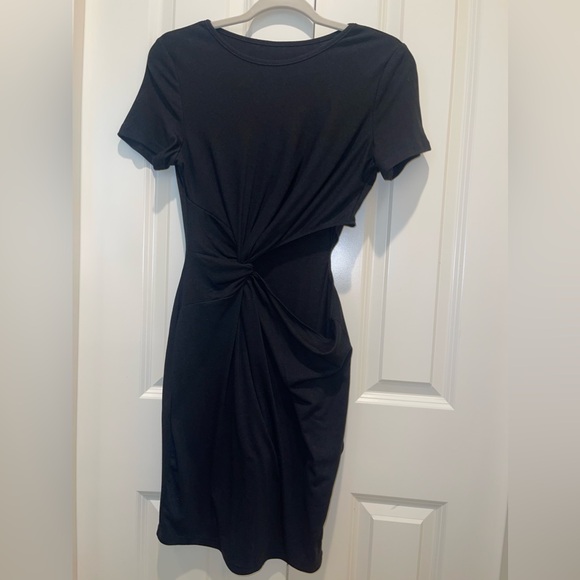 SHEIN Twist Front Cut Out Dress - Picture 3 of 4